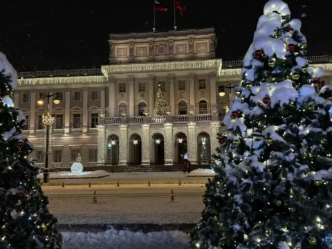 Новогодний Санкт-Петербург