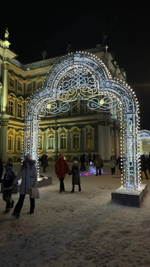 Новогодний Санкт-Петербург