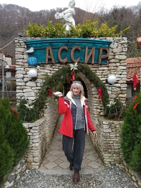 Новогодняя Абхазия - зимняя сказка, море и застолье