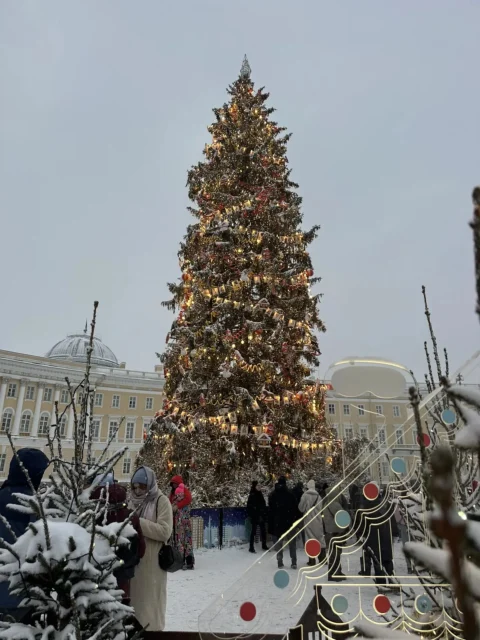 Новогодний Санкт-Петербург